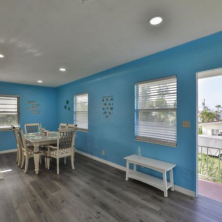 Lovely Vacation Home 1 Block From Beach & Downtown Gulfport St. Petersburg Exterior photo